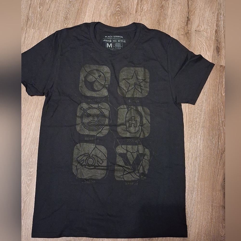 NEW! Loot Crate Black Graphic Tee with Gold Accents. Never Worn